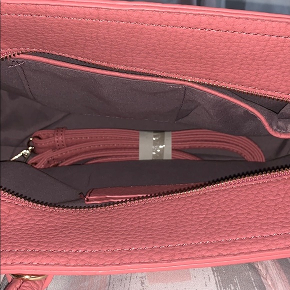 Purse - Picture 2 of 2